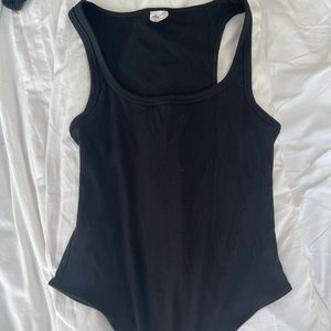 Aritzia Wilfred Free Ribbed Bodysuit